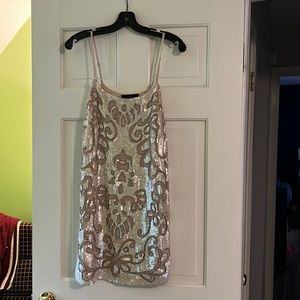 Size 6 NWOT needle & thread mini party NYE dress